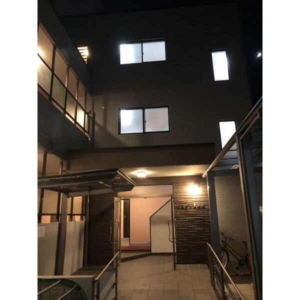 セルダン東難波の外観