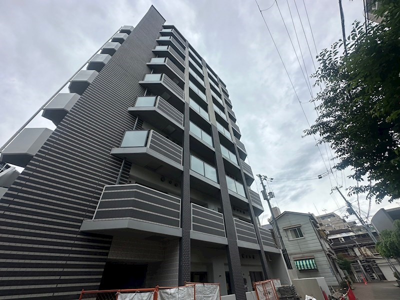 CREST TAPP　神戸三宮の外観