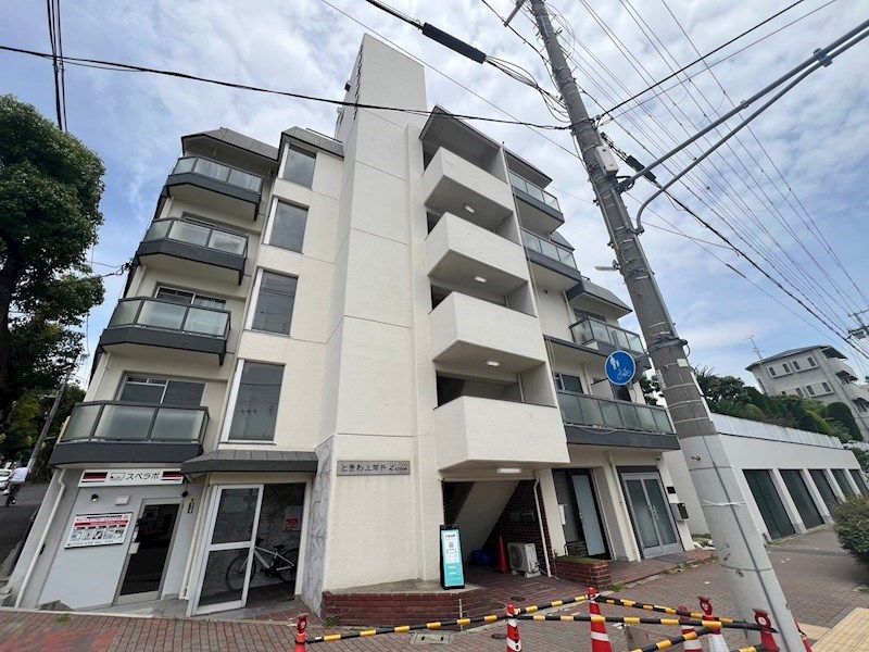 ときわ上筒井レクランの外観