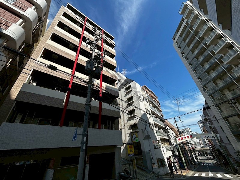 シャルマンパレ神戸花隈の外観