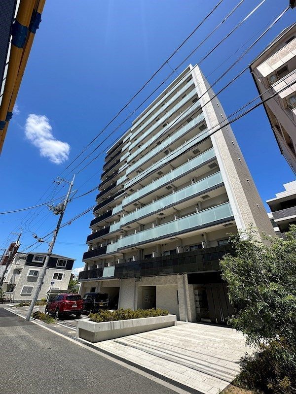 オーキッドレジデンス新大阪の外観