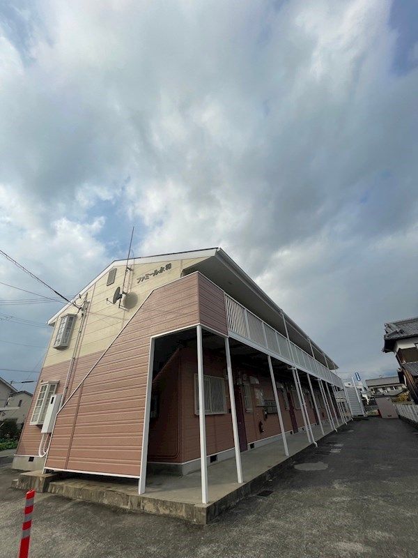 ファミィール永和