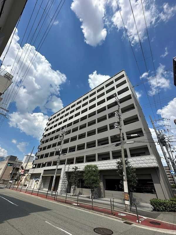 ラクラス新大阪の外観