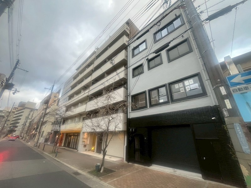 fiower bear bldg.の外観