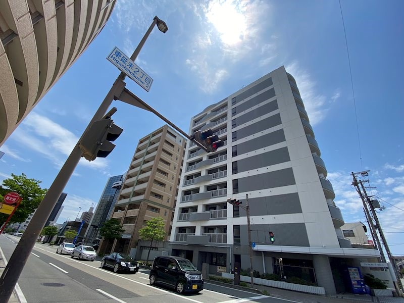 ラ・パルフェ・ド・アフェールの外観