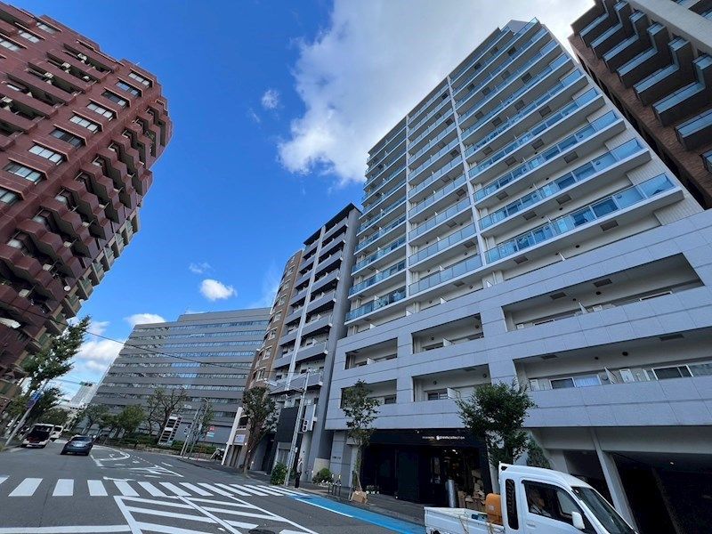 エル・イソベ三宮の外観