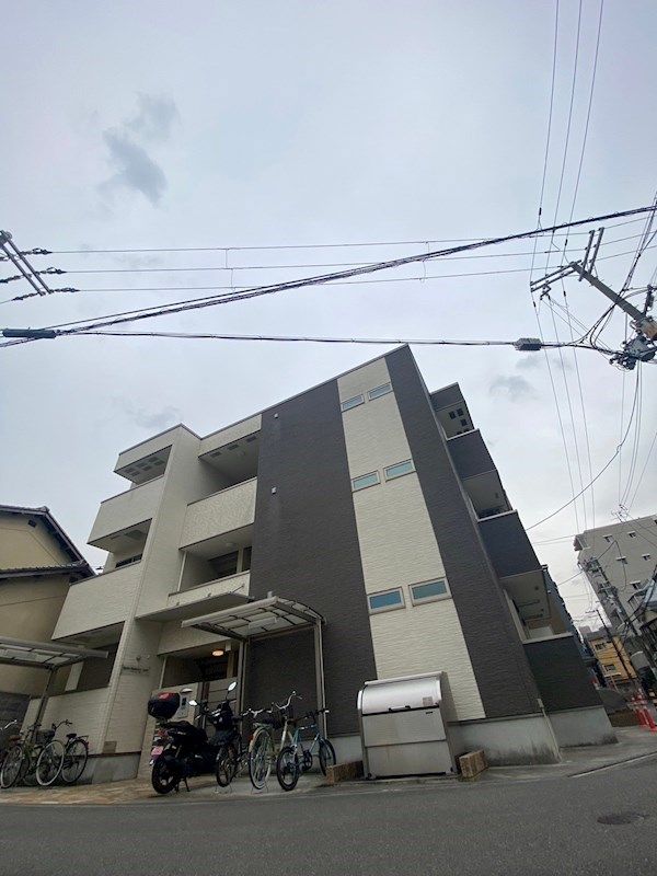 フジパレス東三国I番館の外観