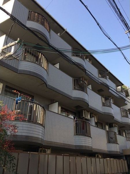 シャトレ豊津IIの外観