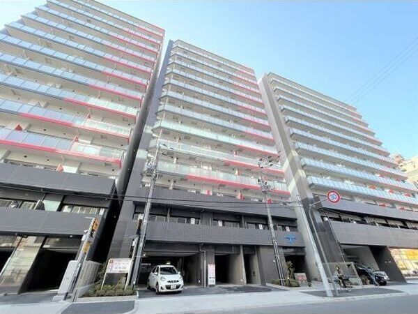 セレニテ新大阪グランデ　ミリューの外観
