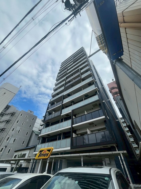 プレサンス新大阪ストリームの外観