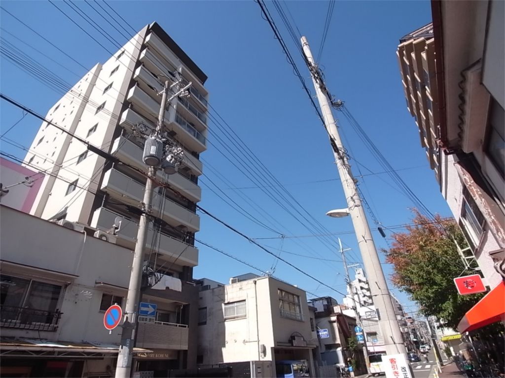 エスティ・ロアール神戸西の外観
