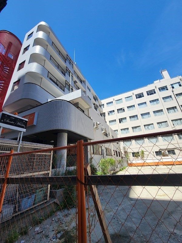 江坂東OMパレスの外観