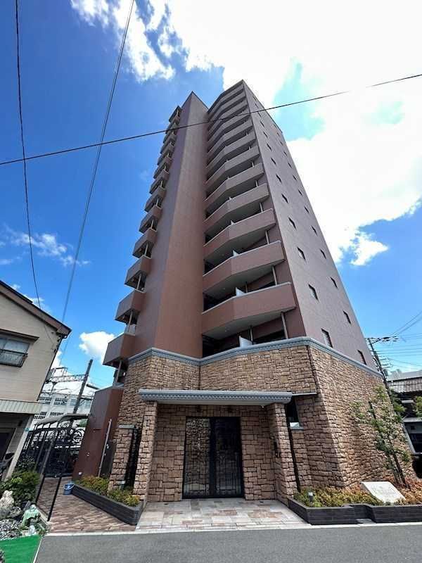 プレジオ十三の外観