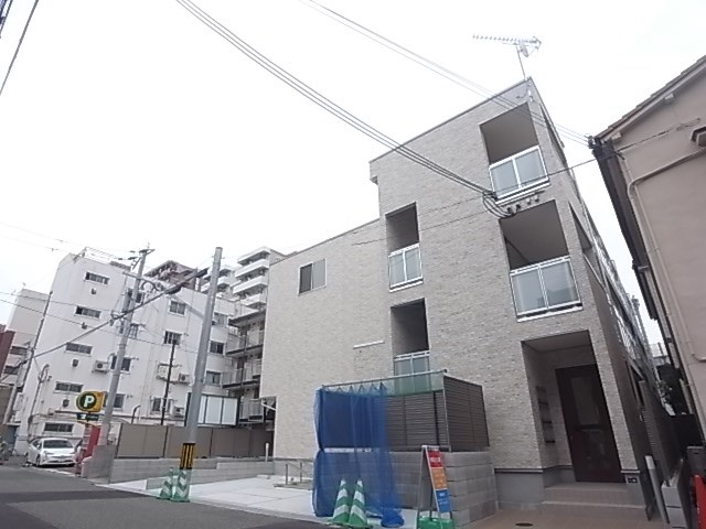 ハビテ兵庫駅南の外観