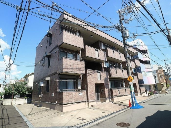 Red House Westの外観