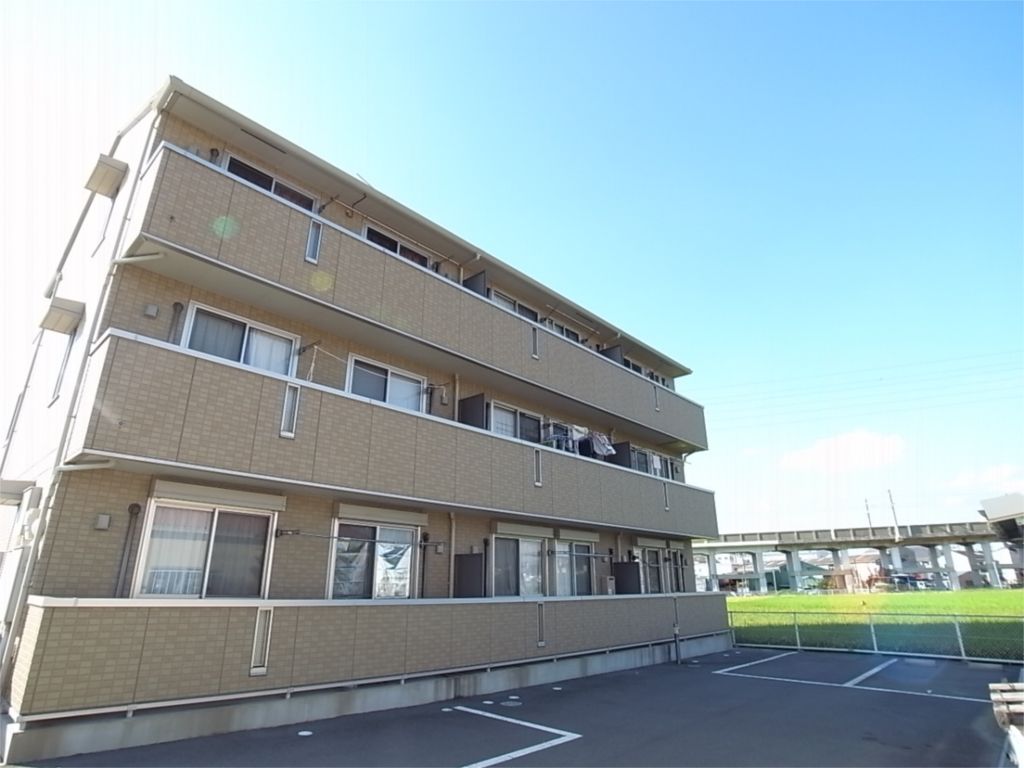 アルコバレーノ潤和の外観