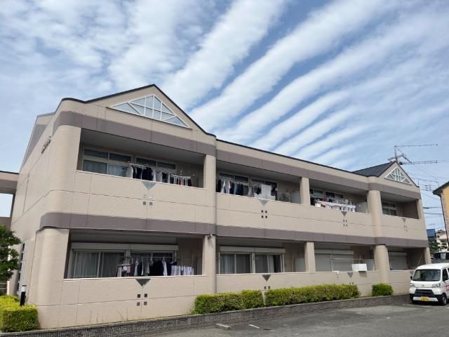 カステルＢの外観
