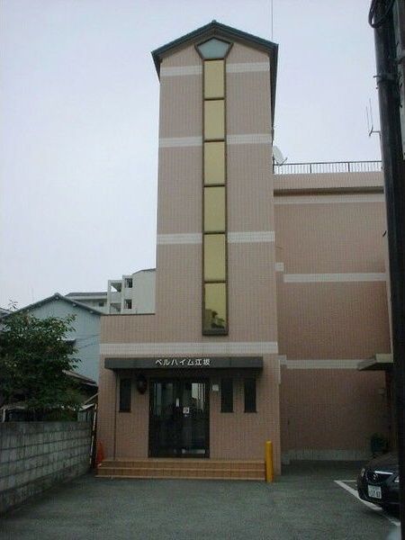 ベルハイム江坂の外観
