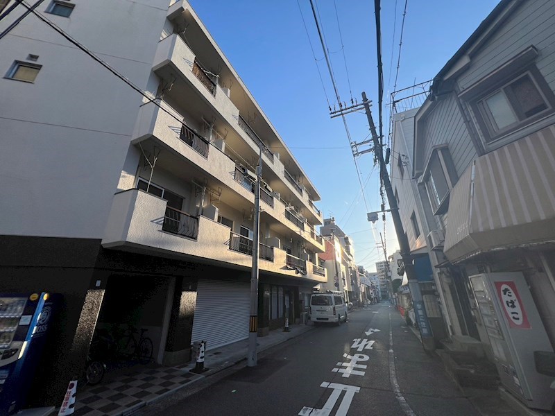 シティーハイツ二宮の外観