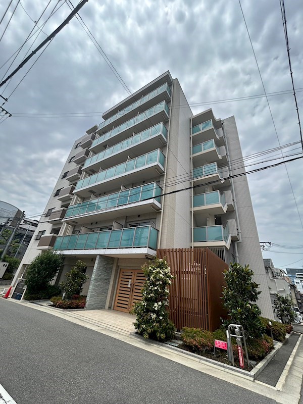 ラ・シャルム西宮本町の外観