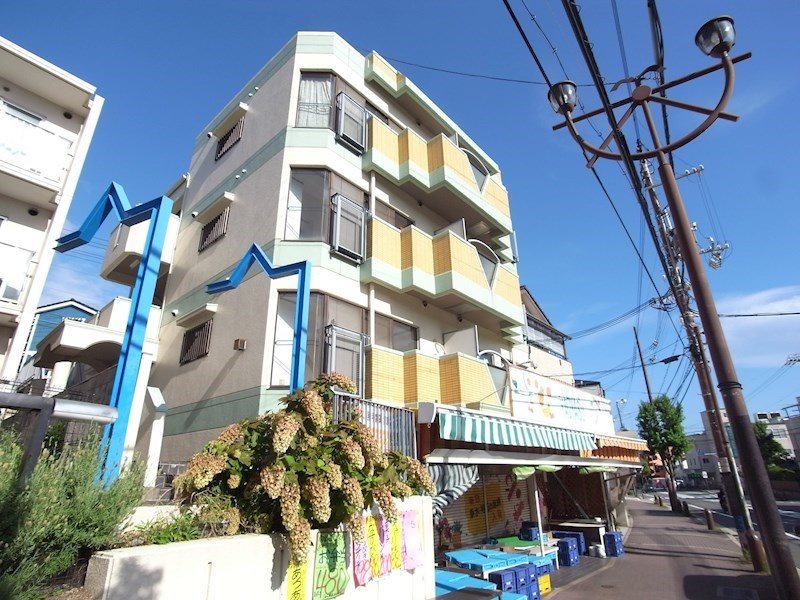 アーバンコート垂水の外観