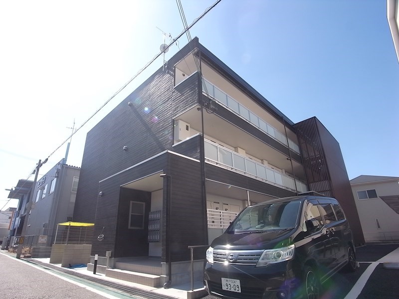 リブリ・芦原通の外観