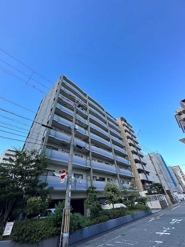 カルム江坂の外観