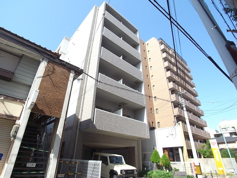 エトワール衣掛の外観