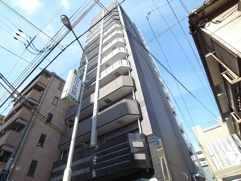 LEGESTA神戸ガーデンパレスの外観