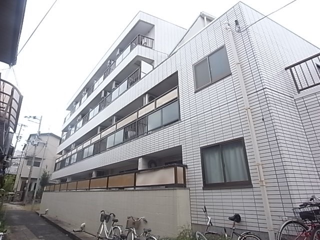 シャトー第9神戸の外観