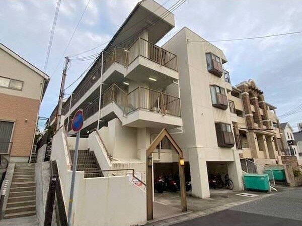 リッチライフ伊川谷Iの外観