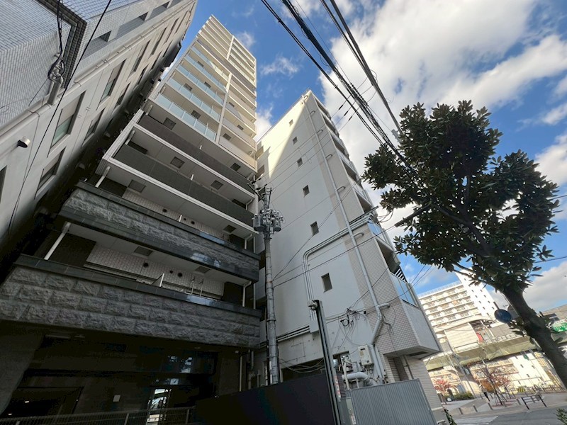 ララプレイス三宮ルミナージュの外観