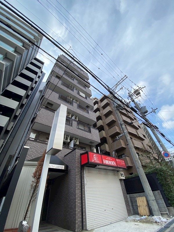 第2クリスタルハイム新大阪の外観