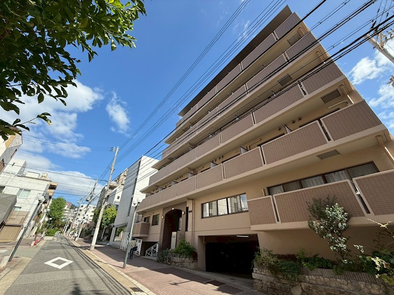 中山手ミオ壱番館の外観