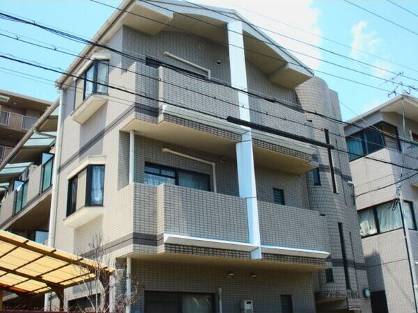 ファミーユ垂水
