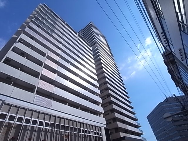 レジディア神戸磯上の外観