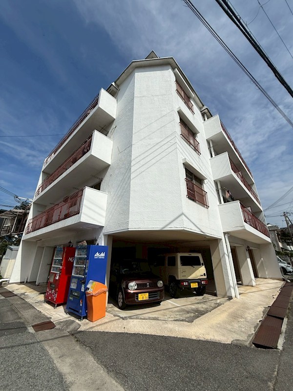 シャトレイユの外観