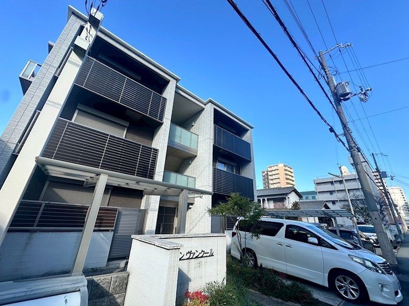 メゾンヴァンクールの外観