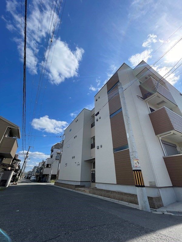 フジパレス吹田金田公園の外観