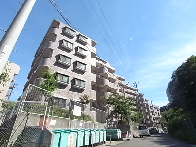 サンワプラザ須磨山の手の外観
