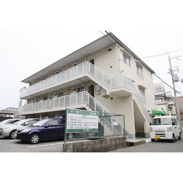 グレスト元町の外観