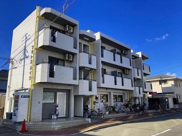 フクトミハイツの外観