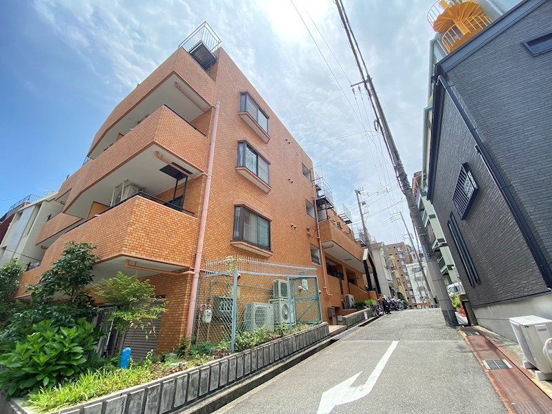 ライオンズマンション神戸花隈の外観