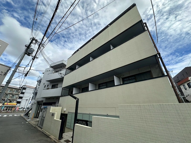 H・アーシュ
