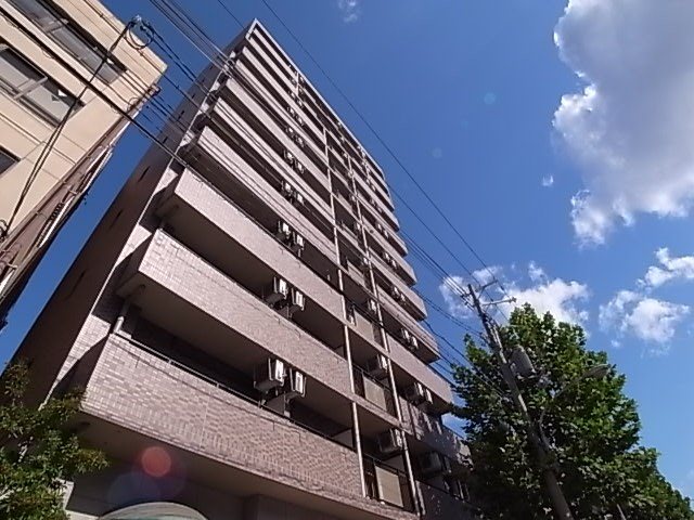 エステムコート神戸県庁前の外観