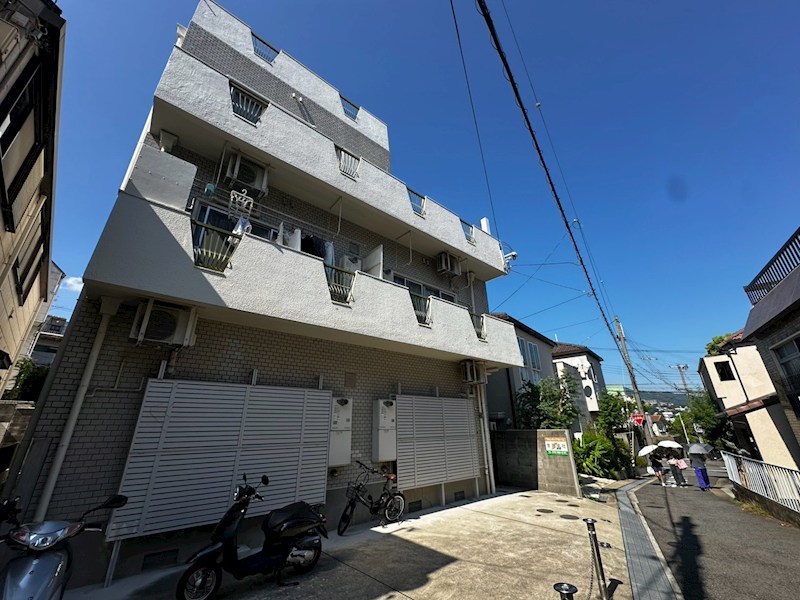 奥野ハイツの外観