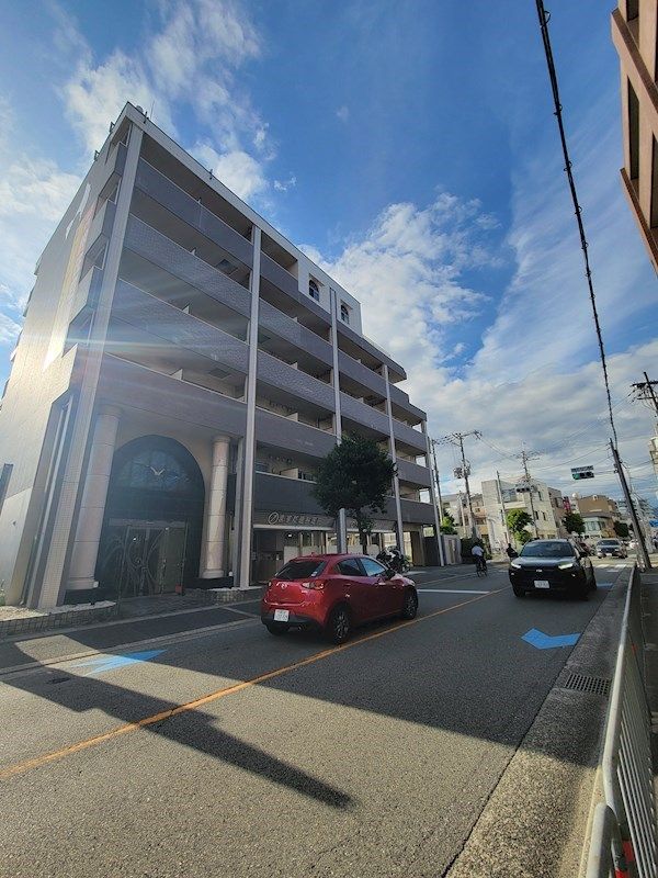 ラピスの外観 ラピスの外観