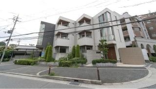 クリスタルリーフ千里中央の外観
