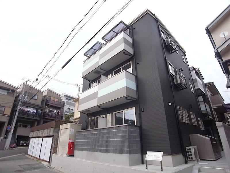 MIRAIE長田の外観