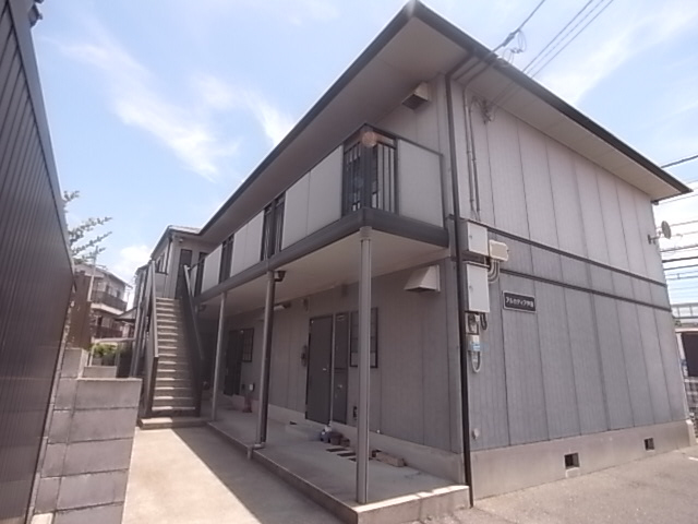 アルカディア芦屋の外観